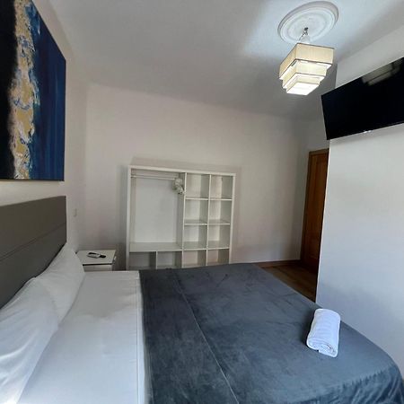 Hello Madrid Hotel ภายนอก รูปภาพ